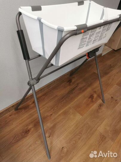 Складная ванночка на ножках Stokke