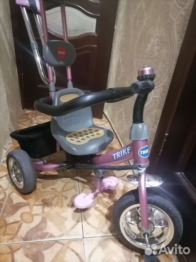 Велосипед 3-х колёсный с ручкой trike