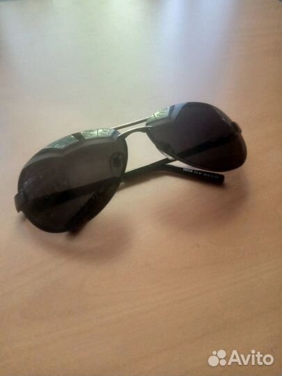 Солнцезащитные очки