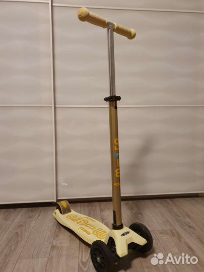 Самокат Maxi micro Deluxe