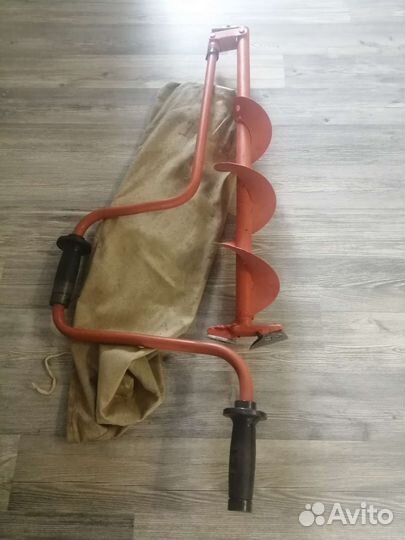 Ледобур для зимней рыбалки