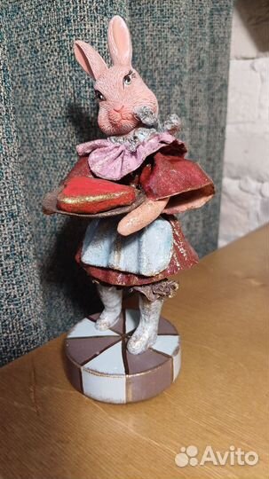 Интерьерная кукла Зая с сердечком