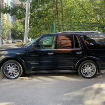 Lincoln Navigator 5.4 AT, 2003, 265 000 км, с пробегом, цена 1 100 000 руб.