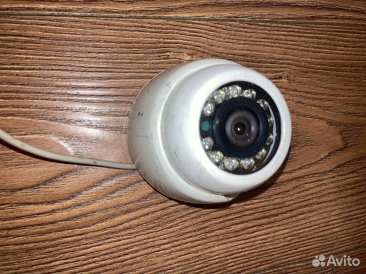 Камеры видеонаблюдения бу аналог. (комплект 2 шт)