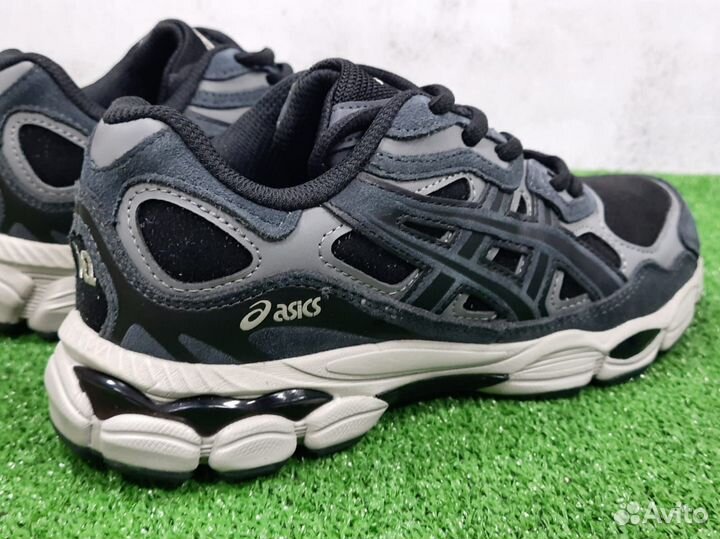 Кроссовки мужские демисезонные asics