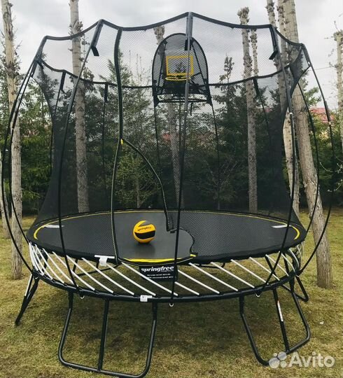 Батут Springfree R79 H с корзиной для мяча