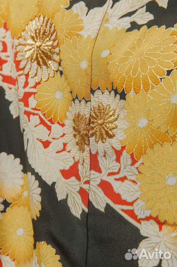 Винтажное кимоно томэсодэ