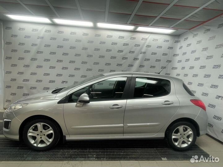Peugeot 308 1.6 AT, 2011, 126 398 км