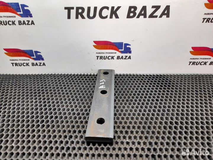 Проставка кронштейна топливного бака