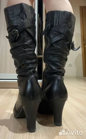 Кожаные демисезонные сапоги