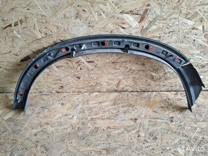 Накладка на крыло задняя правая Volvo Xc90 C30