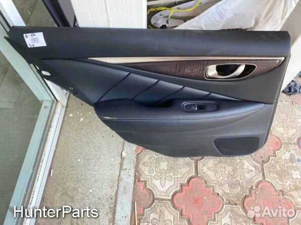 Infiniti Q50 обшивка двери задняя левая