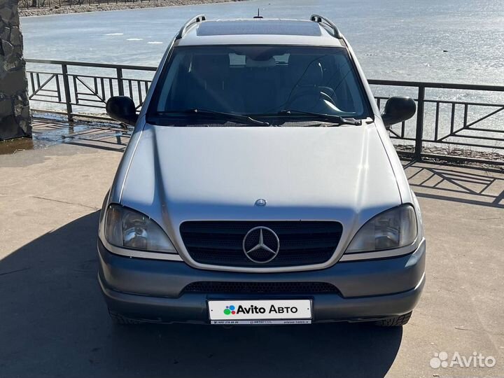 Mercedes-Benz M-класс 3.2 AT, 2001, 211 000 км