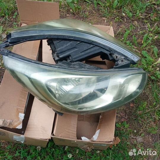 Hyundai solaris фара