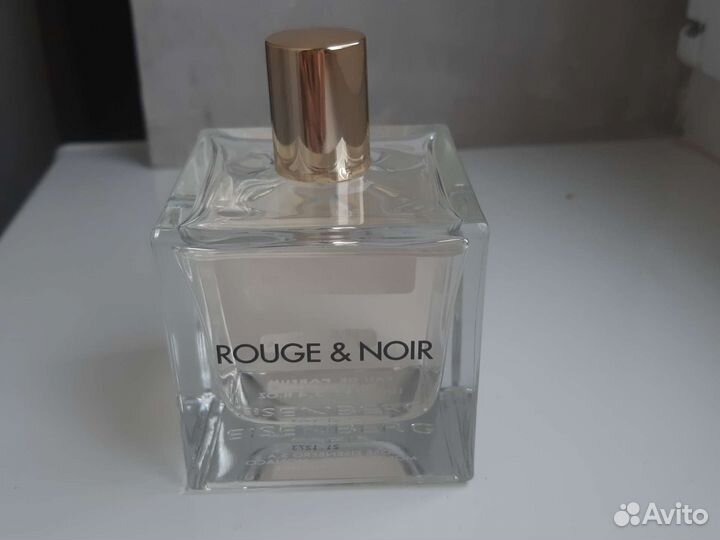 Парфюмерная вода женская