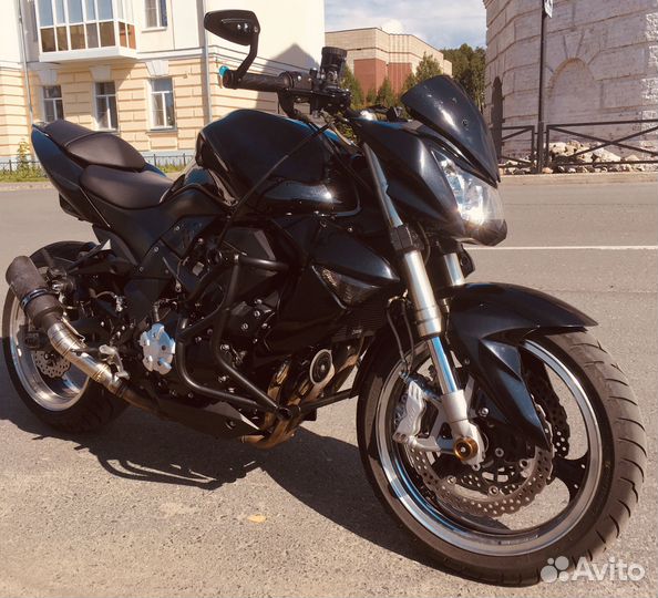 Kawasaki Z1000