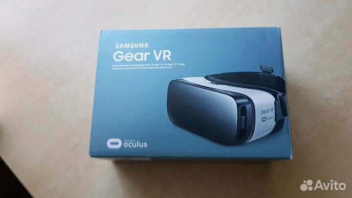 Виртуальные очки Gear VR