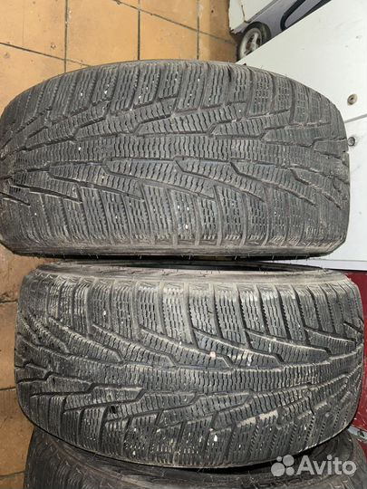 Nokian Tyres Hakkapeliitta R 245/40 R18