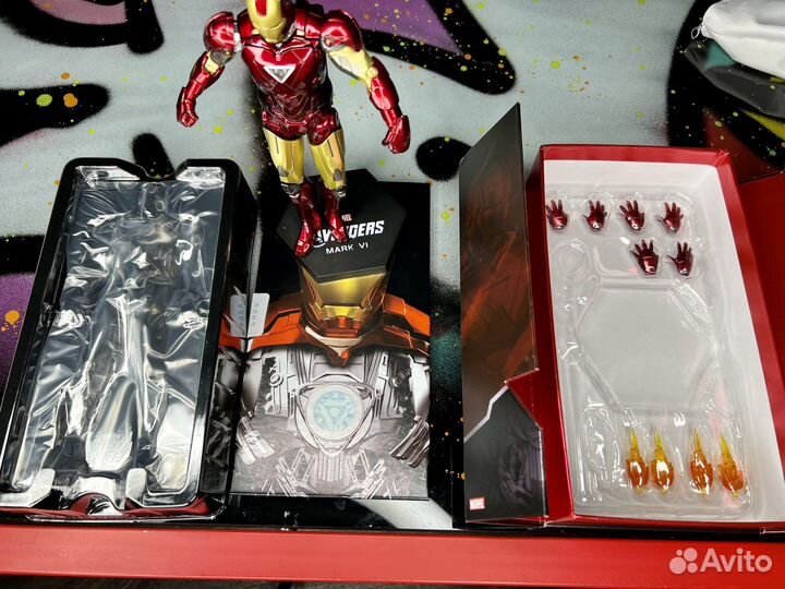 Iron man фигурка