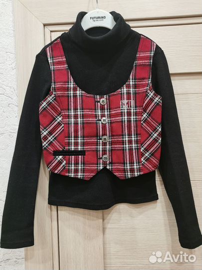 Водолазка с жилетом Маленькая Леди как новая 122