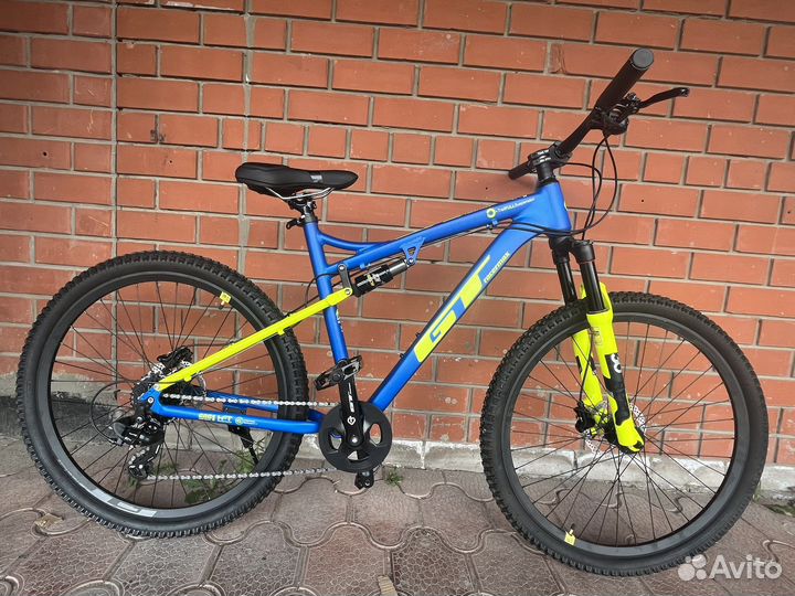 Велосипед GT racermax 27,5 новый