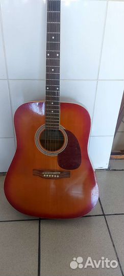 Акустическая гитара