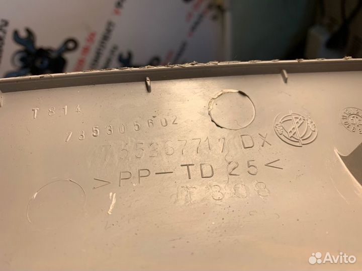 Обшивка стойки передняя правая Fiat Doblo 3C