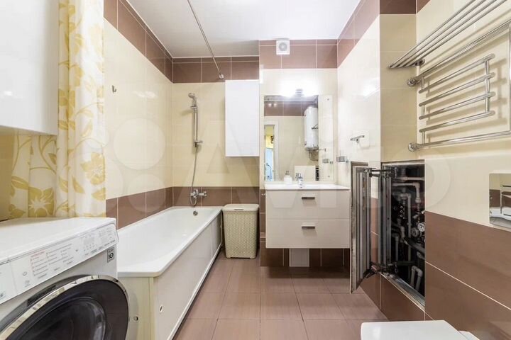 2-к. квартира, 63,7 м², 8/12 эт.
