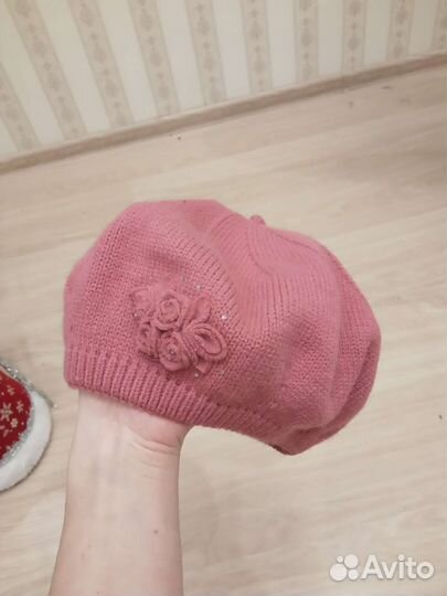 Берет женский вязаный