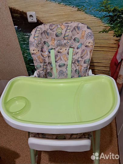 Стульчик для кормления