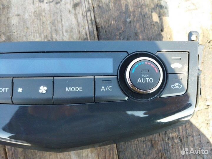 Блок управления климат-контролем Nissan Teana L33