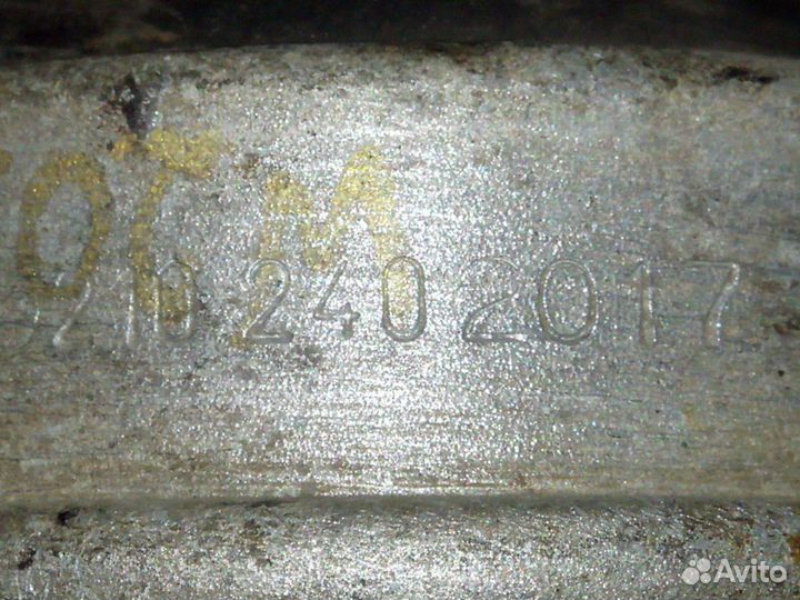 Опора двигателя L/R Мерседес W202/W210 M104