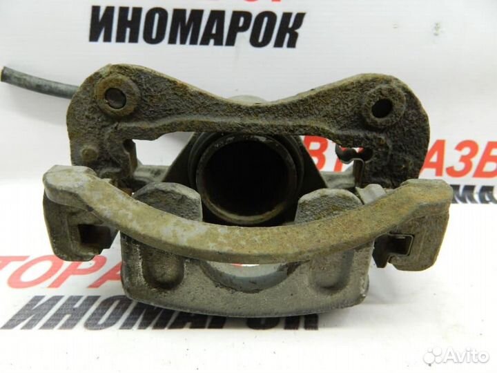 Суппорт передний правый для Hyundai Sonata 2 1992