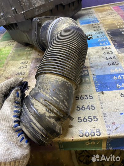 Патрубок воздушного фильтра skoda octavia a5