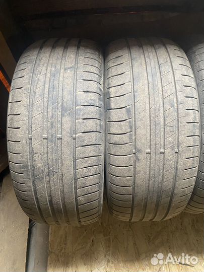 Goodyear EfficientGrip Performance 225/55 R16 95W
