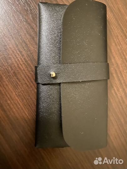 Футляр для очков