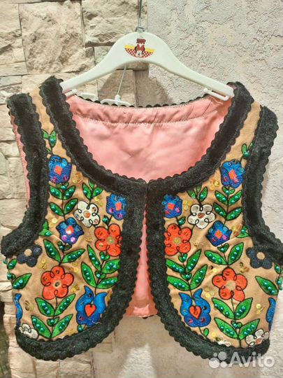 Жилетка ручной работы