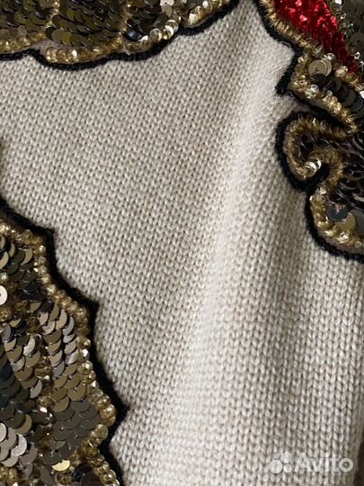 Свитер женский М-L