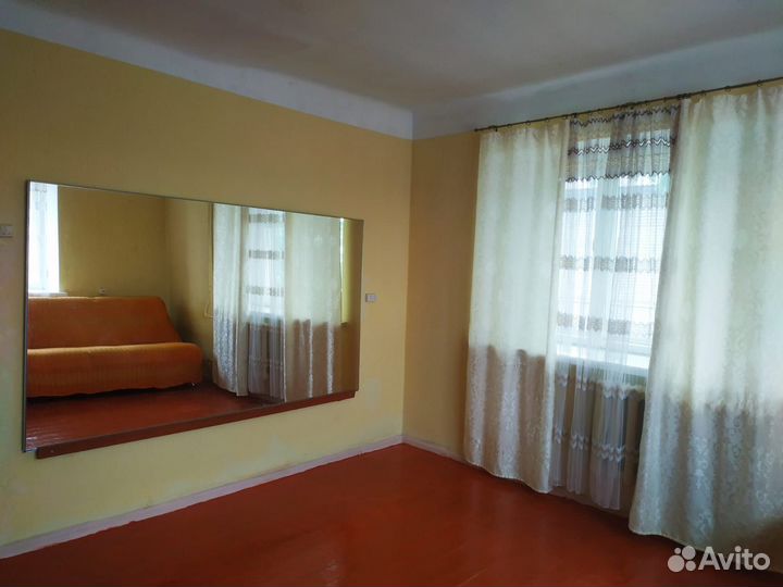 Зеркало настенное большое