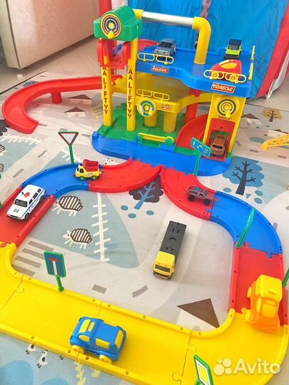 Гараж полесье с дорогой