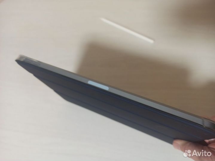 Apple iPad Air 2020 Wi-Fi 64 гб + Apple Pencil