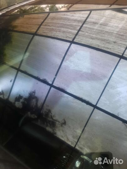 Продам лобовое стекло Оригинал на Порш Панамеру