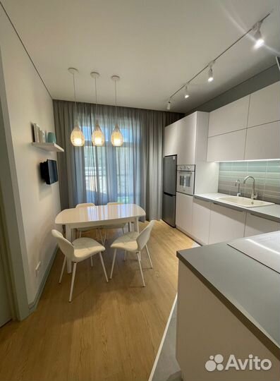 Кухня на заказ. Угловой гарнитур