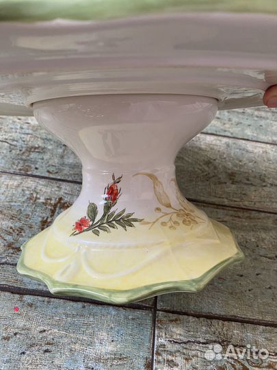 Подставка для торта