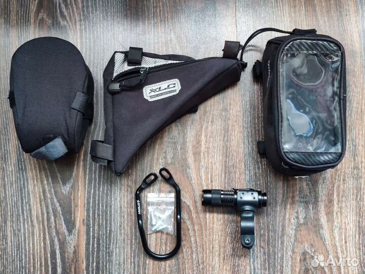 Аксессуары для велосипеда