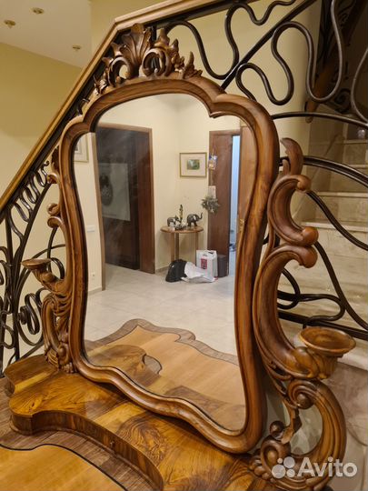 Антикварный туалетный стол 18-й век