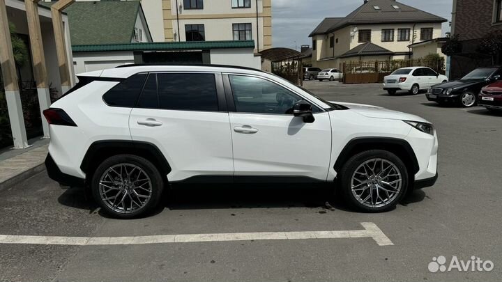 Toyota RAV4 2.0 CVT, 2020, 49 500 км