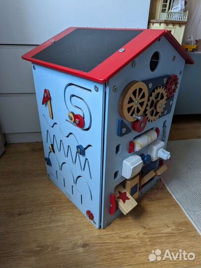 Бизидом большой