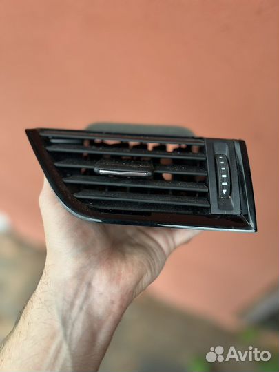 Дефлектор воздуховода Skoda Octavia A7