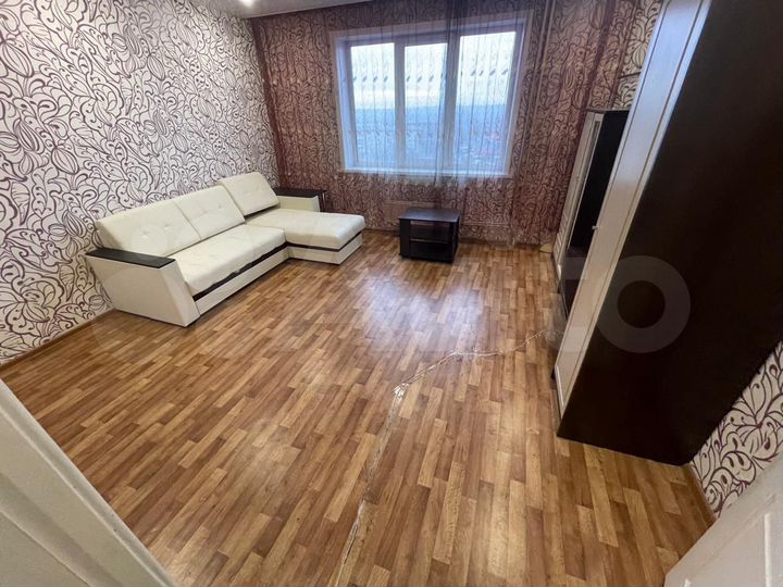 1-к. квартира, 37 м², 9/10 эт.